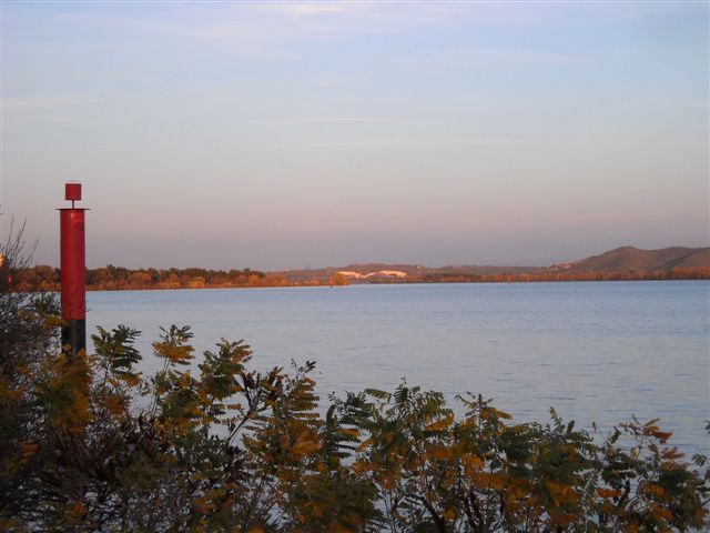 Des centaines d'hectares de 'fleuve-lac'...