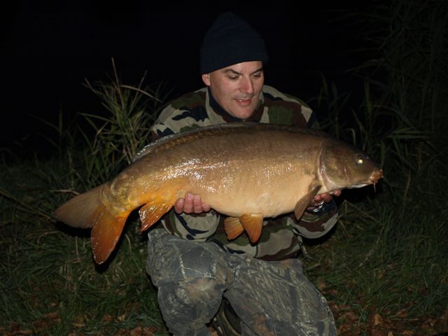 Les derniers fish de 2012, le 29/12. Bernard   la YELLOW Fruit 20mm