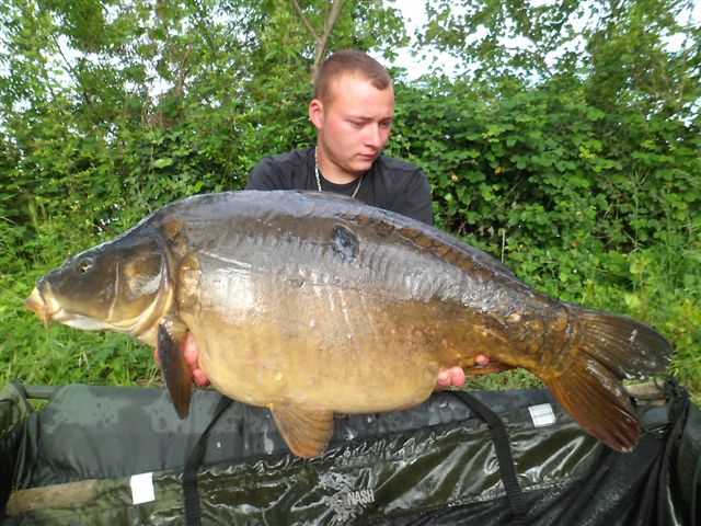 Arnaud  la SiLURIS ONE Boilies !