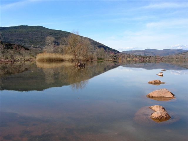 le miroir sur le lac