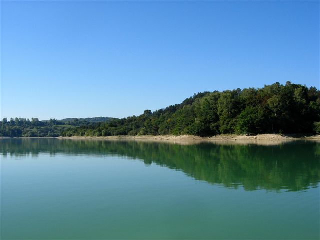 Comment amorcer une grande eau connue?